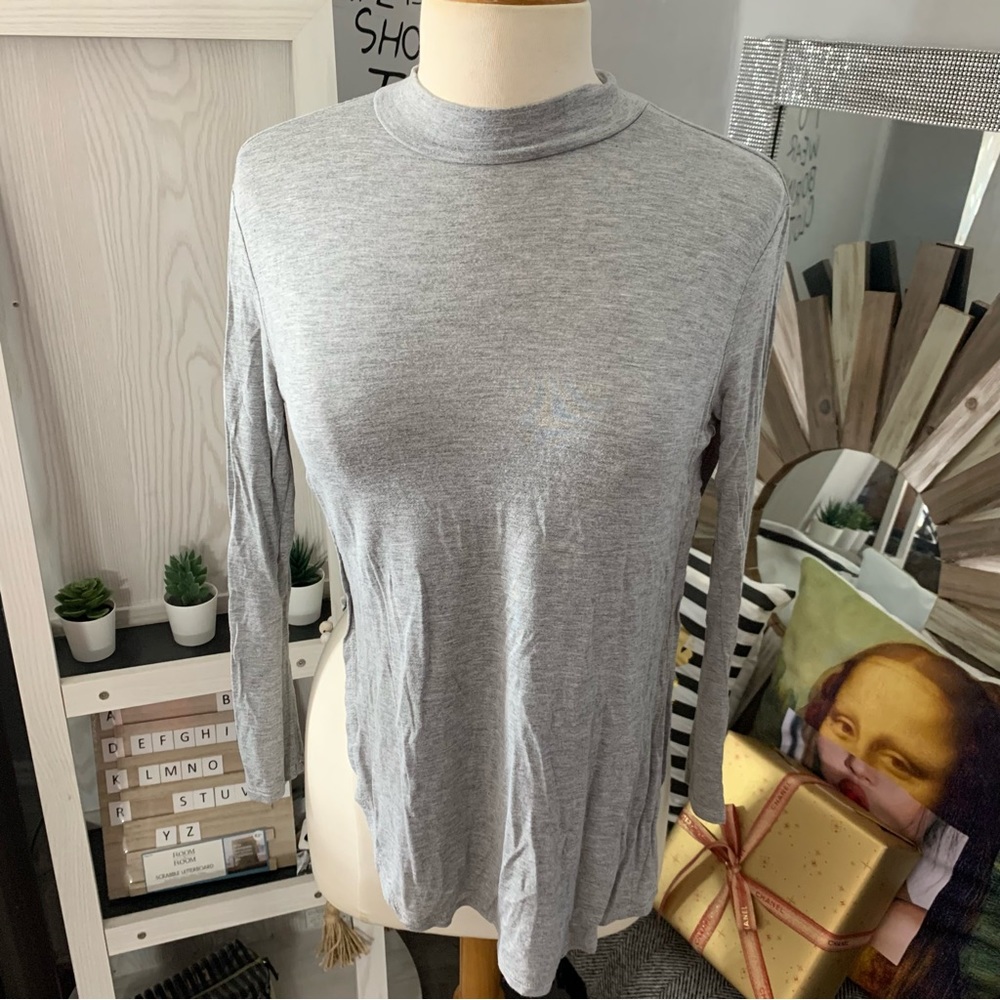 UK2LA | top size medium